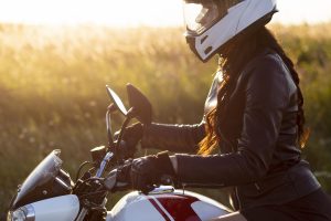 Mehr über den Artikel erfahren Motorradtour rund um Fichtelberg Wo die Straße auf den Wilden Westen trifft