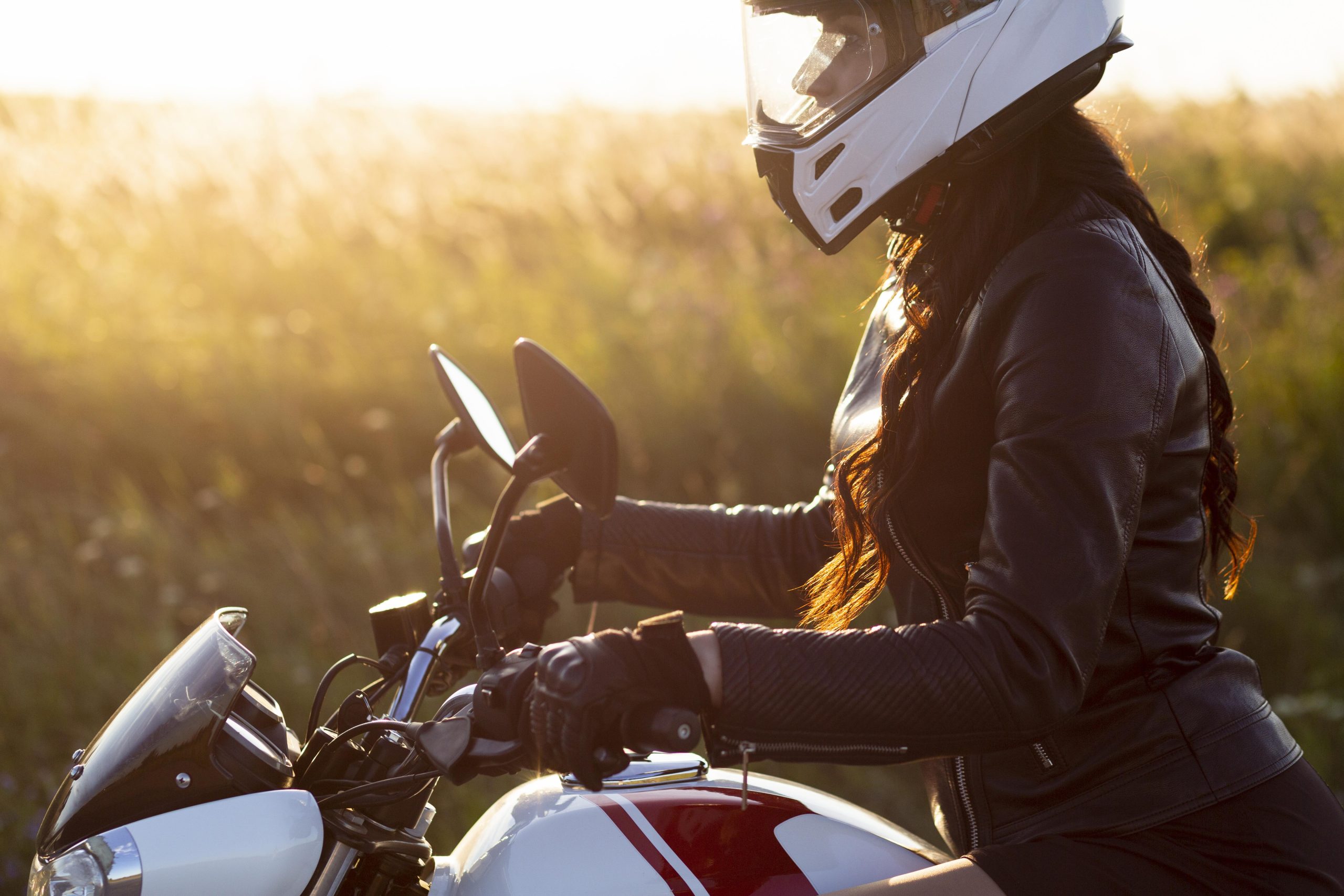 Mehr über den Artikel erfahren Motorradtour rund um Fichtelberg Wo die Straße auf den Wilden Westen trifft
